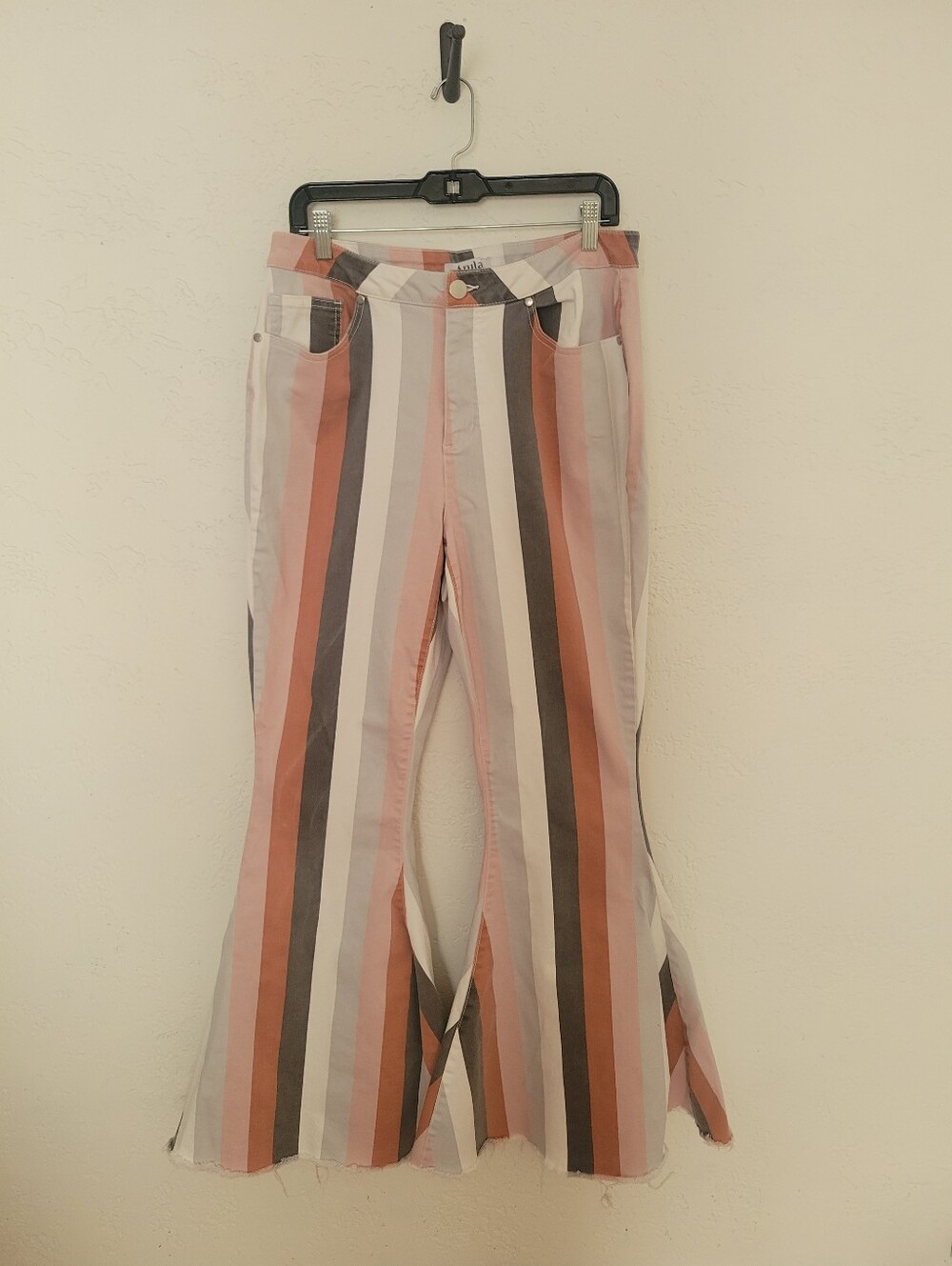 Arula High-Waisted Flare Striped Jeans With Raw Hem Size 12